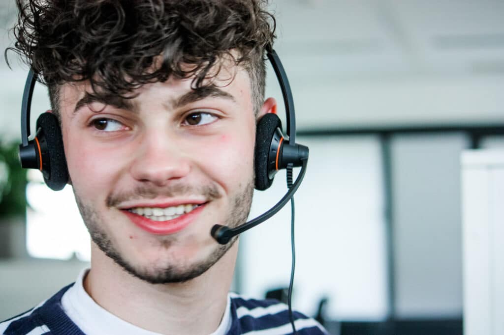 Medewerker campagne management van contactcenter quality contacts